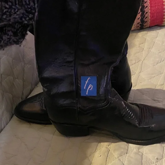 Dan Post Western Boots size 9 like new worn once